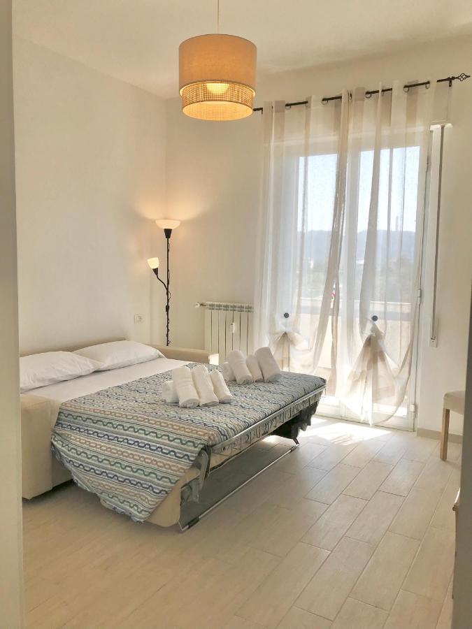 Casa Del Sole Lägenhet Savona Exteriör bild